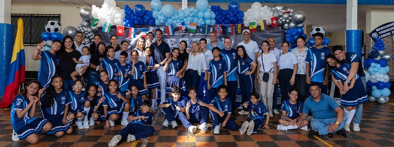 Comunidad educativa del Colegio Nuestra Señora de Nazareth
